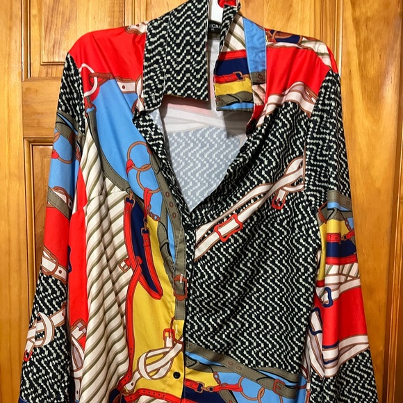 Multicolor button down blouse - Picture 6 of 7